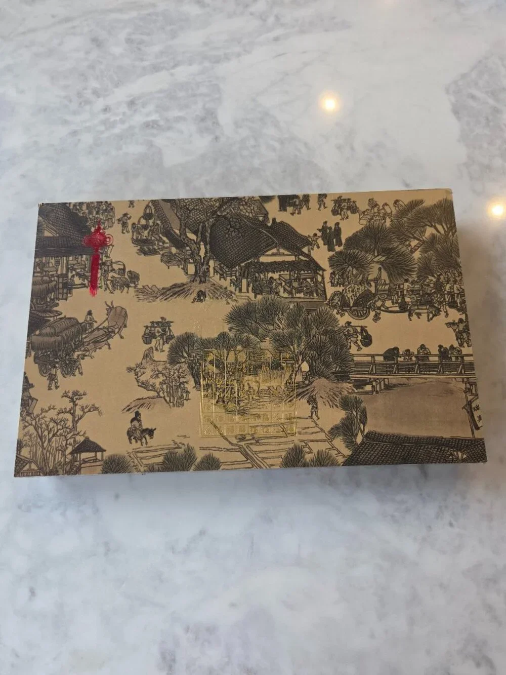 CHOPSTICKS, VINTAGE GIFT BOX FROM CHINA CONTAINS CHOPSTICKS AND RESTS